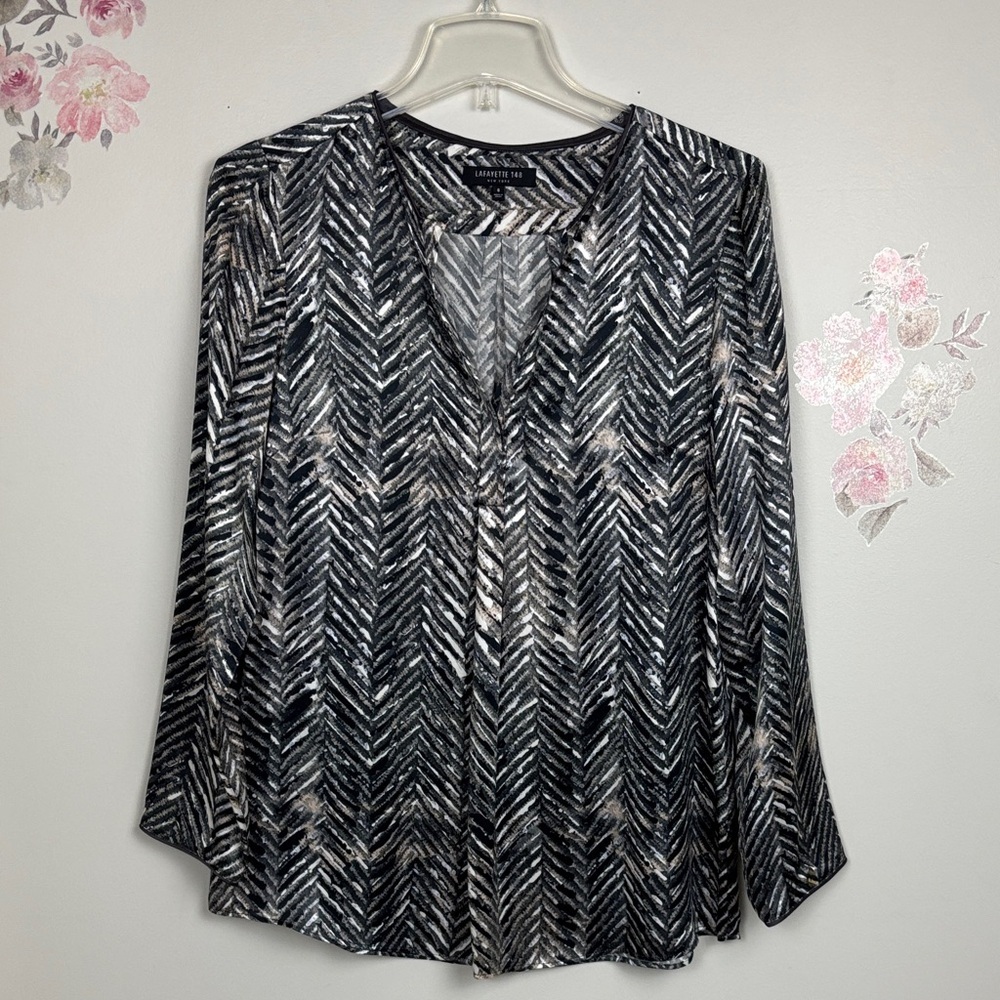 Lafayette 148 New York 100% Silk Black and Gray Chevron Blouse - 6